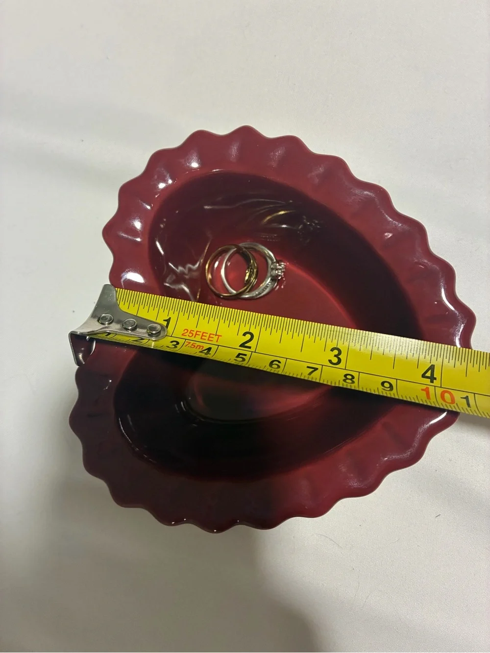 Heart-Shaped Ceramic Jewelry Dish in Deep Red